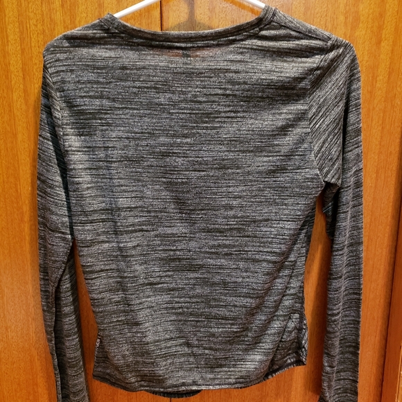 Calvin Klein long sleeve top - Picture 2 of 5